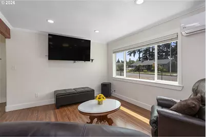 8910 SE Northgate Ave, Vancouver, WA 98664 - Photo 11