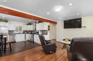 8910 SE Northgate Ave, Vancouver, WA 98664 - Photo 9