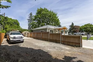 8910 SE Northgate Ave, Vancouver, WA 98664 - Photo 3