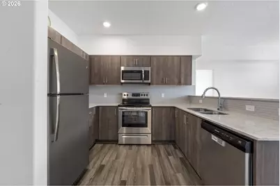 17137 SW Appledale Rd, Beaverton, OR 97007 - Photo 3