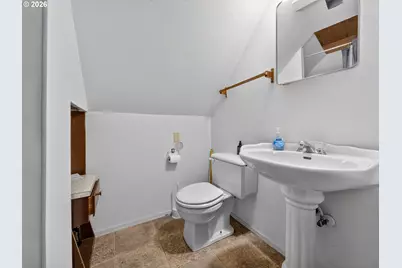 4384 NE Crooked Finger Rd, Scotts Mills, OR 97375 - Photo 25