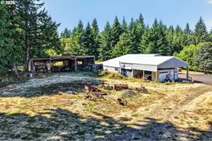 4384 NE Crooked Finger Rd, Scotts Mills, OR 97375 - Photo 31