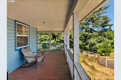 4384 NE Crooked Finger Rd, Scotts Mills, OR 97375 - Photo 7