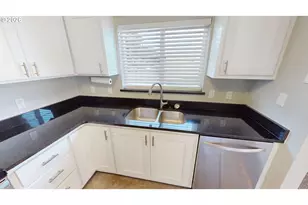 94044 Azalea Ln, Gold Beach, OR 97444 - Photo 15