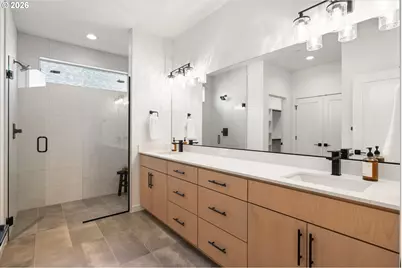 151 E Airedale Ave, La Center, WA 98629 - Photo 9