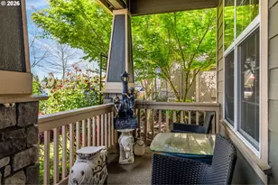 857 Throne Dr, Eugene, OR 97402 - Photo 5