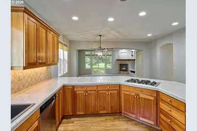 693 Fairwood Cres, Woodburn, OR 97071 - Photo 9