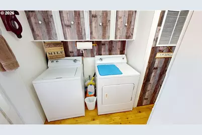 30235 Eagleview Dr, Gold Beach, OR 97444 - Photo 33