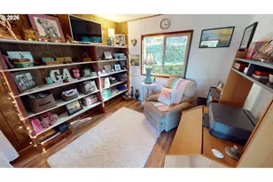 30235 Eagleview Dr, Gold Beach, OR 97444 - Photo 27