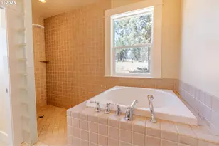 7140 Jake Rd, Klamath Falls, OR 97601 - Photo 15