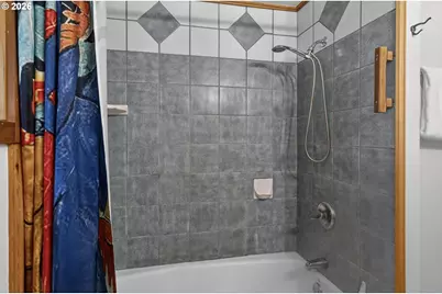 93537 Deadwood Creek Rd, Deadwood, OR 97430 - Photo 25