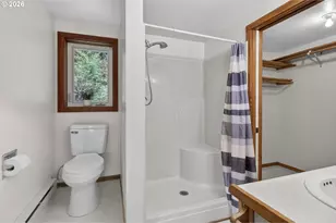 93537 Deadwood Creek Rd, Deadwood, OR 97430 - Photo 29