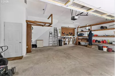 93537 Deadwood Creek Rd, Deadwood, OR 97430 - Photo 37