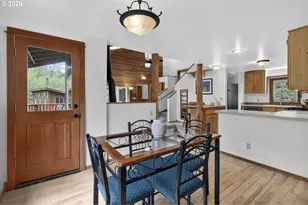 93537 Deadwood Creek Rd, Deadwood, OR 97430 - Photo 17