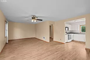 2544 34th Ave, Longview, WA 98632 - Photo 5