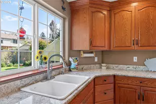 1279 SW Russ Ln, McMinnville, OR 97128 - Photo 15