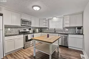 4020 Gary St NE, Keizer, OR 97303 - Photo 13