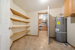 321 Rollingwood Dr, Kelso, WA 98626 - Photo 21