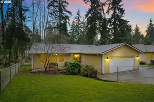 321 Rollingwood Dr, Kelso, WA 98626 - Photo 1