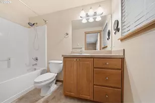 321 Rollingwood Dr, Kelso, WA 98626 - Photo 23