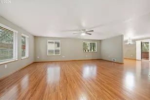 321 Rollingwood Dr, Kelso, WA 98626 - Photo 3