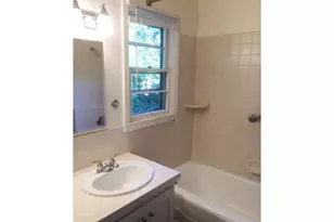 2031 Hilyard St, Eugene, OR 97405 - Photo 11