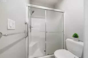 738 NE 73rd Ave, Hillsboro, OR 97124 - Photo 33