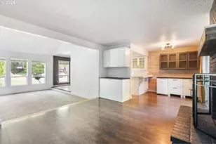 16335 SW Sylvan Ct, Portland, OR 97224 - Photo 9
