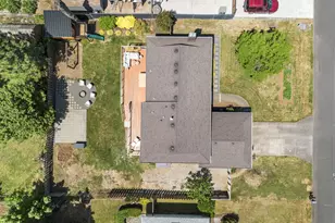 18819 Shenandoah Dr, Oregon City, OR 97045 - Photo 45