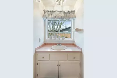 1376 Brickley Rd, Eugene, OR 97401 - Photo 45