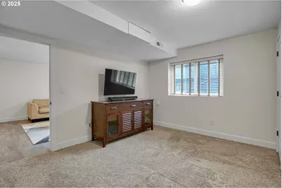 3615 SW Huber St, Portland, OR 97219 - Photo 35