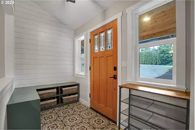 3615 SW Huber St, Portland, OR 97219 - Photo 3