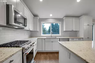 3615 SW Huber St, Portland, OR 97219 - Photo 7