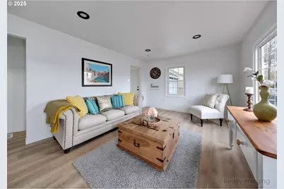 8225 SE Raymond Ct, Portland, OR 97266 - Photo 3