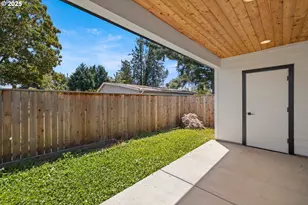 6505 SE Clatsop St, Portland, OR 97206 - Photo 29