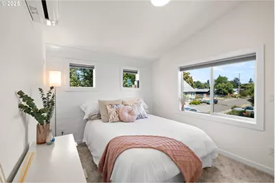 6505 SE Clatsop St #C, Portland, OR 97206 - Photo 17