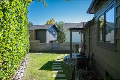 3590 SW Patton Rd, Portland, OR 97221 - Photo 37