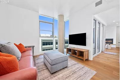 590 Waterfront Way #901, Vancouver, WA 98660 - Photo 17