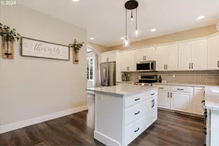 18389 S Winnifred Ave, Molalla, OR 97038 - Photo 15