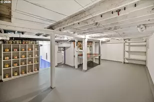 10548 NW Skyline Blvd, Portland, OR 97231 - Photo 39