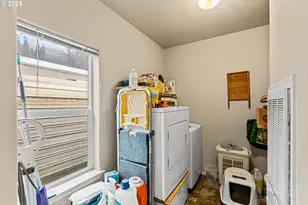 22170 Tiller Trail Hwy, Days Creek, OR 97429 - Photo 37