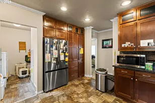 22170 Tiller Trail Hwy, Days Creek, OR 97429 - Photo 17