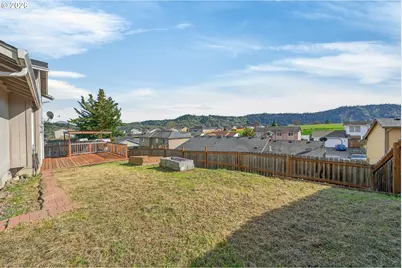 209 NE Rose Ridge Dr, Winston, OR 97496 - Photo 33