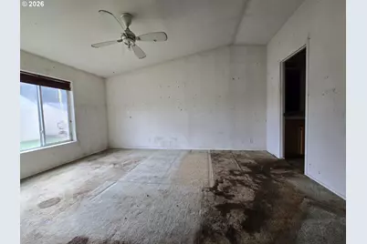 186 Elochoman Valley Rd, Cathlamet, WA 98612 - Photo 35