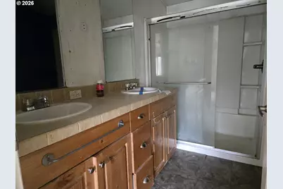 186 Elochoman Valley Rd, Cathlamet, WA 98612 - Photo 37