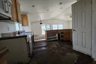 186 Elochoman Valley Rd, Cathlamet, WA 98612 - Photo 29