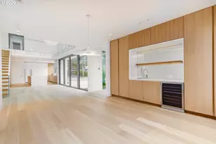 948 S Palatine Hill Rd, Portland, OR 97219 - Photo 21