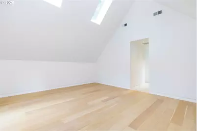 948 S Palatine Hill Rd, Portland, OR 97219 - Photo 39