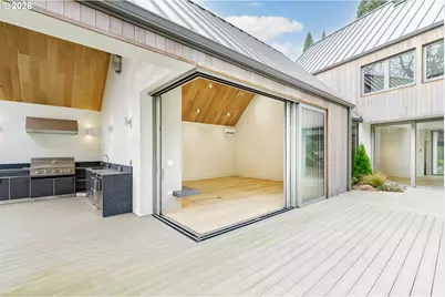 948 S Palatine Hill Rd, Portland, OR 97219 - Photo 7