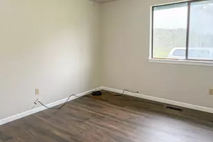 481 Strader Rd, Roseburg, OR 97470 - Photo 11